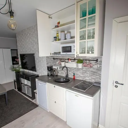 Riia Maantee * Пярну