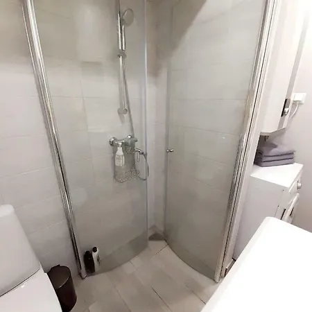 Apartment Riia Maantee *